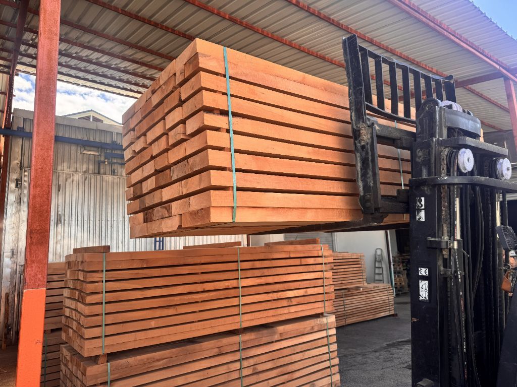 Export ready beech lumber loading