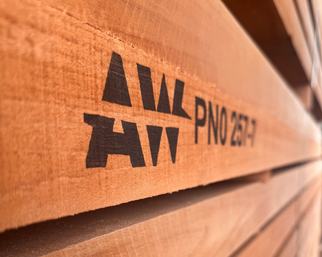 AVRO WOOD markalı kayın kerestesi